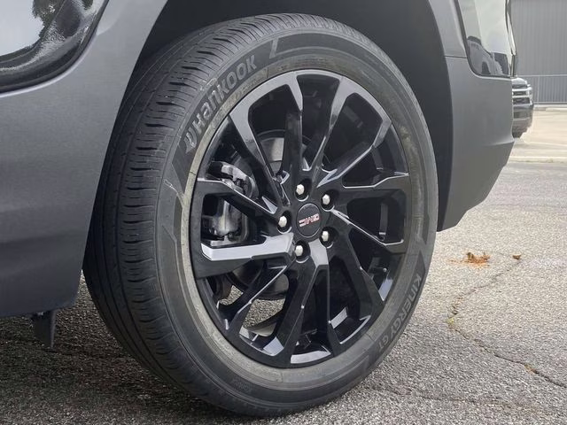 2023 Ebony Twilight Metallic GMC Terrain SLT FWD SUV