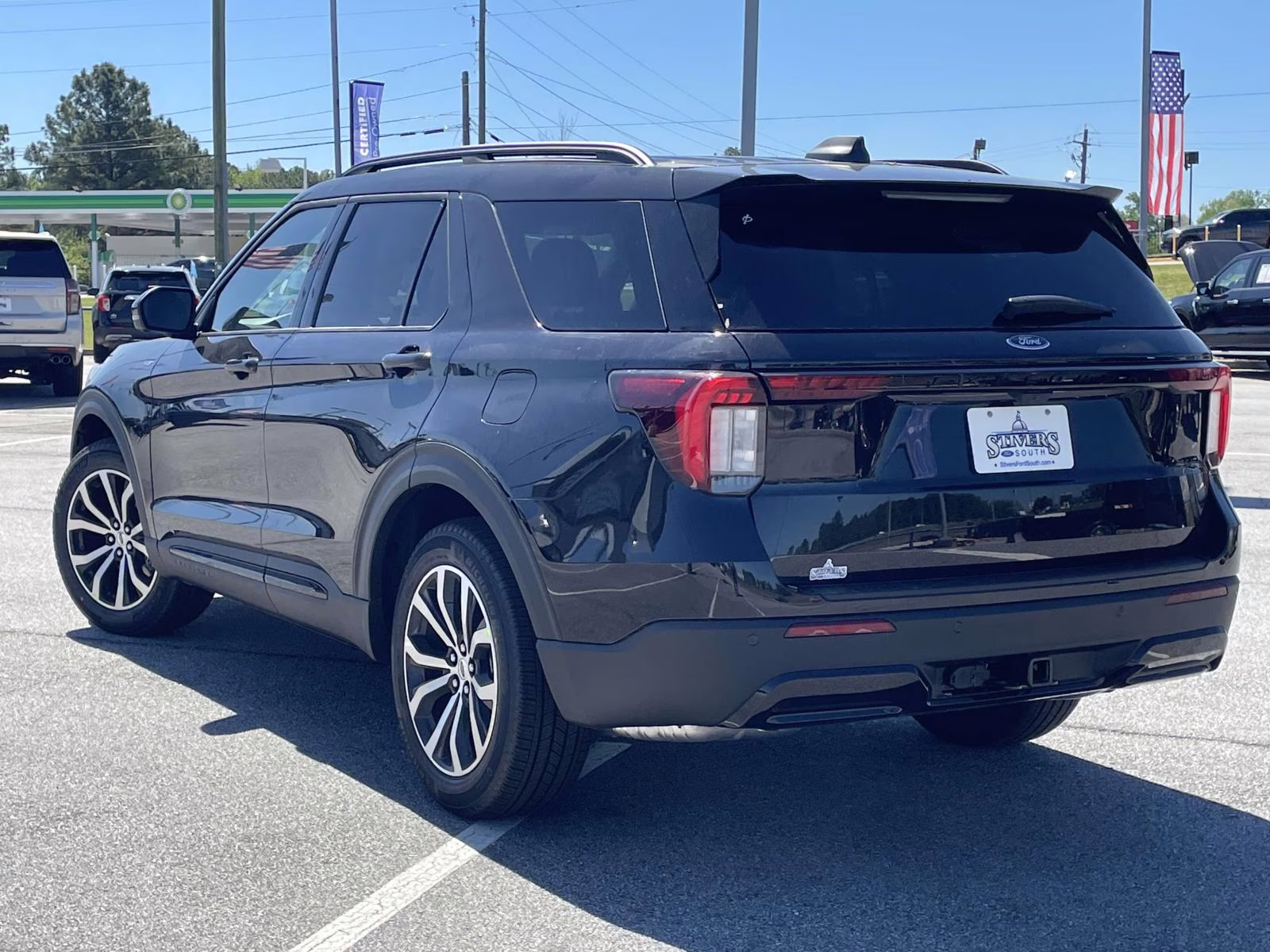 2026 Black Metallic Ford Explorer ST-Line RWD SUV