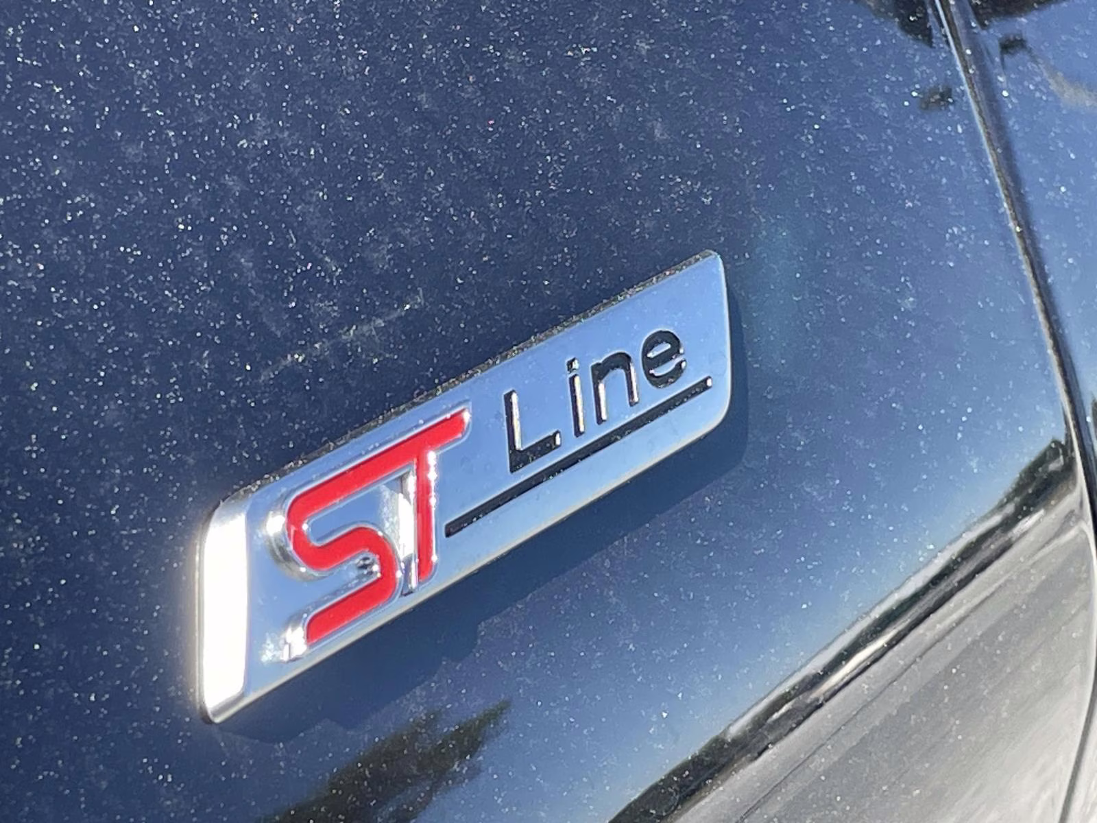 2026 Black Metallic Ford Explorer ST-Line RWD SUV