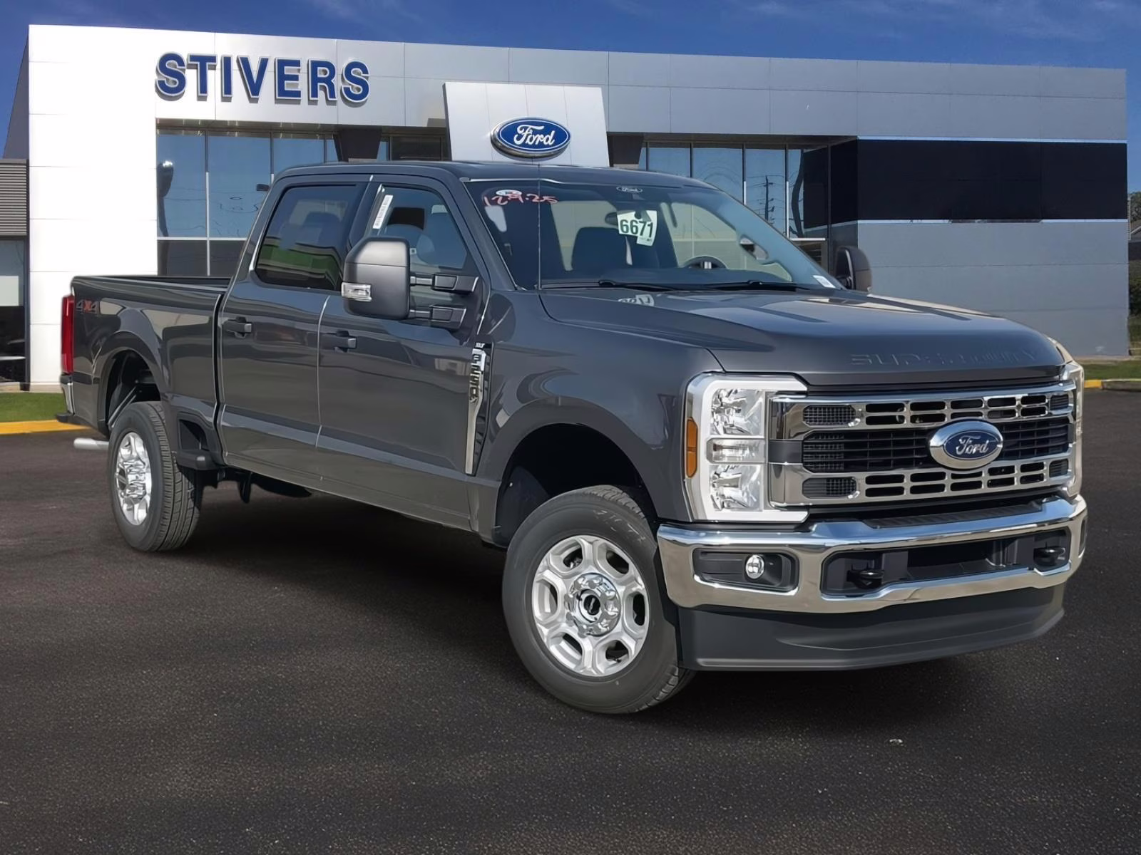 2026 Gray Metallic Ford Super Duty F-250 SRW XLT 4X4 Truck