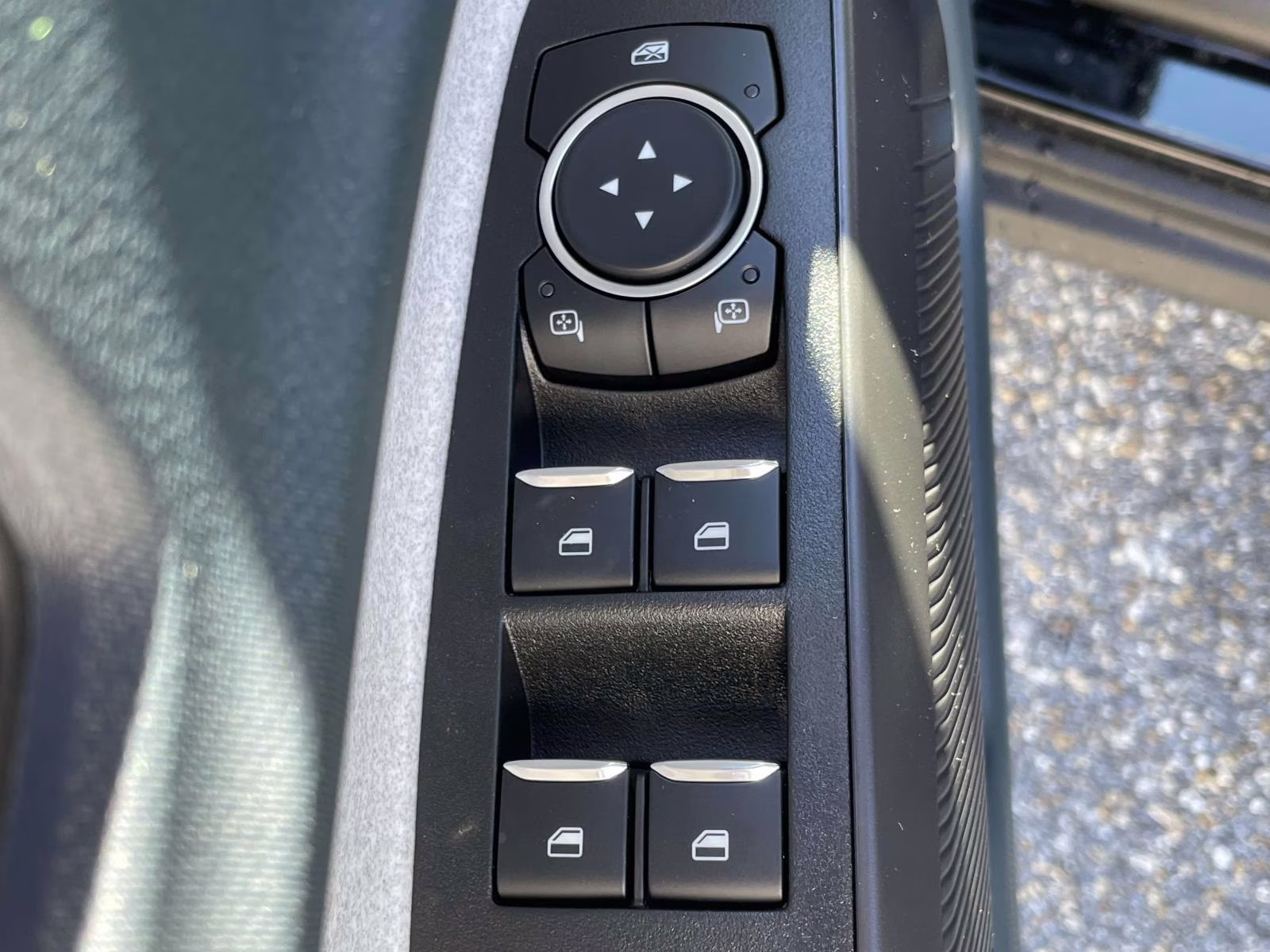 2026 Shadow Black Ford Maverick XLT FWD Truck