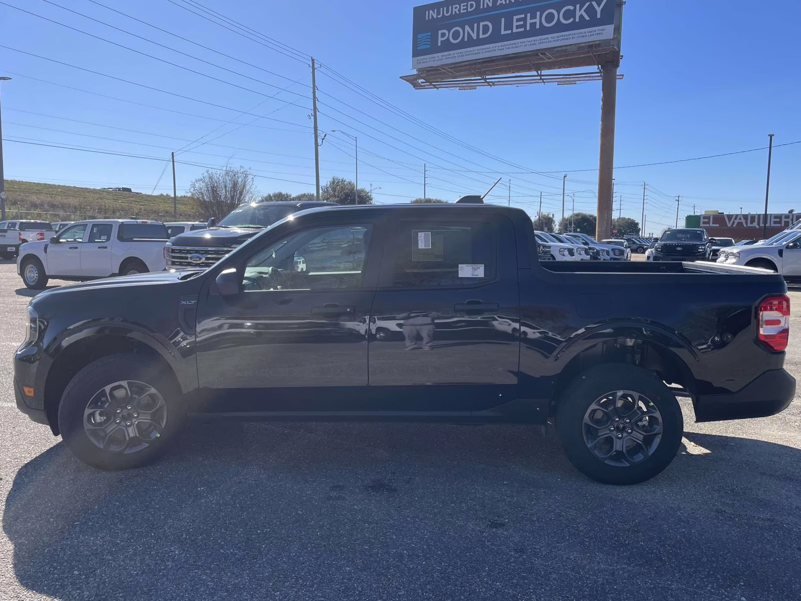 2026 Shadow Black Ford Maverick XLT FWD Truck