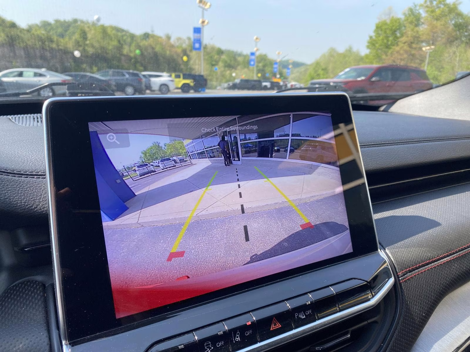 2025 Bright White Clearcoat Jeep Compass Trailhawk 4X4 SUV