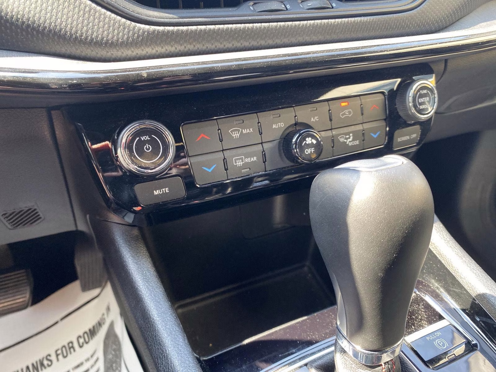 2025 Bright White Clearcoat Jeep Compass Trailhawk 4X4 SUV