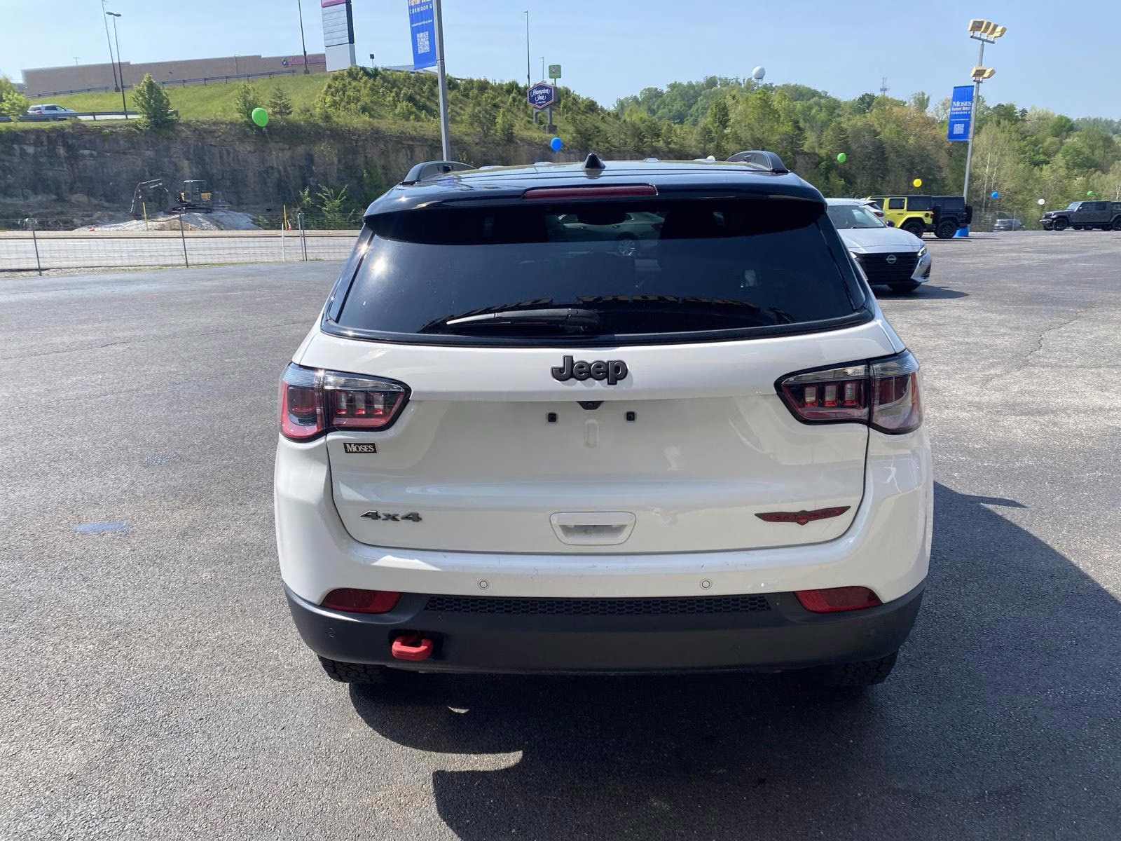 2025 Bright White Clearcoat Jeep Compass Trailhawk 4X4 SUV