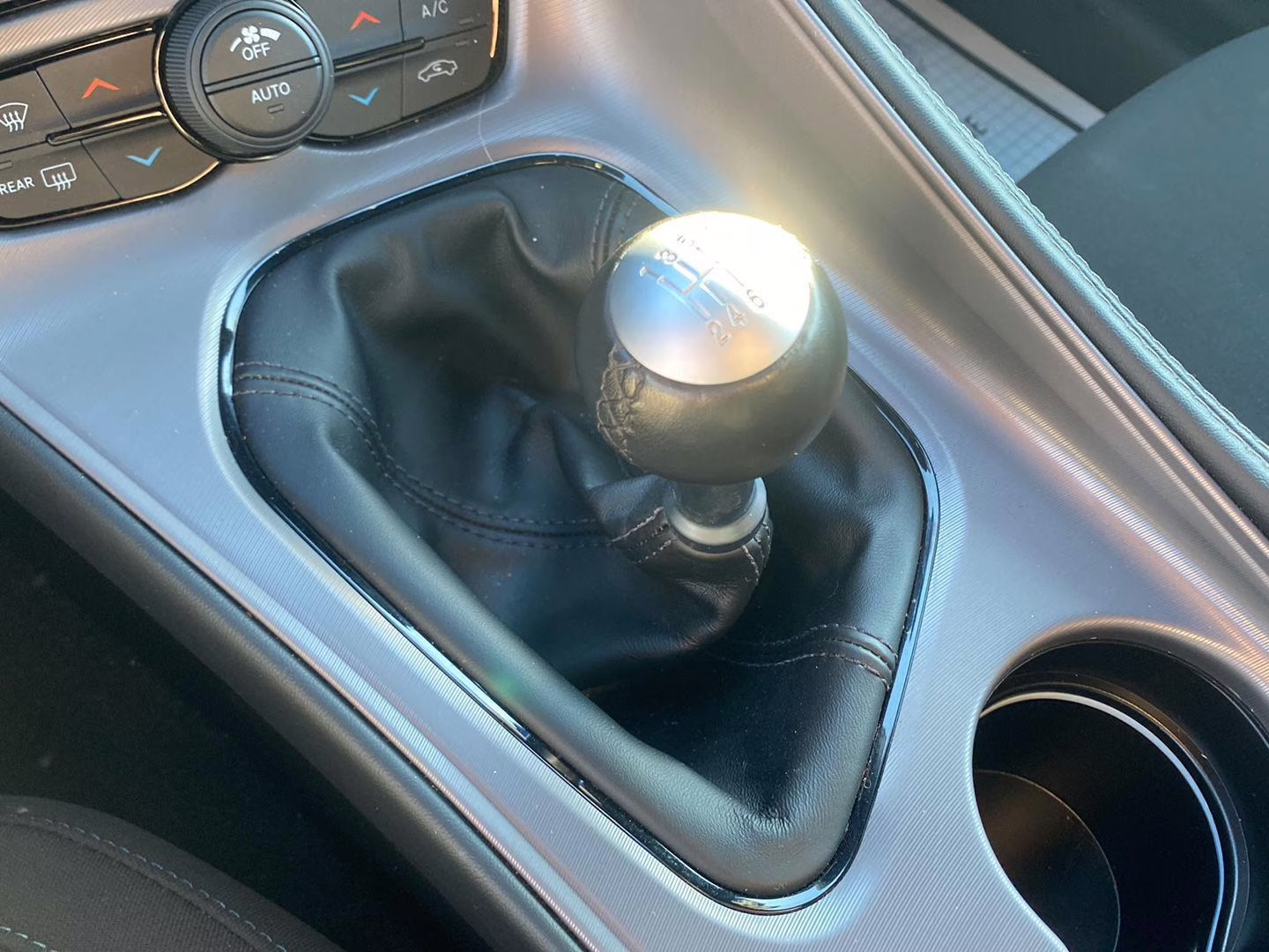 2023 Pitch Black Clearcoat Dodge Challenger R/T Scat Pack RWD Coupe