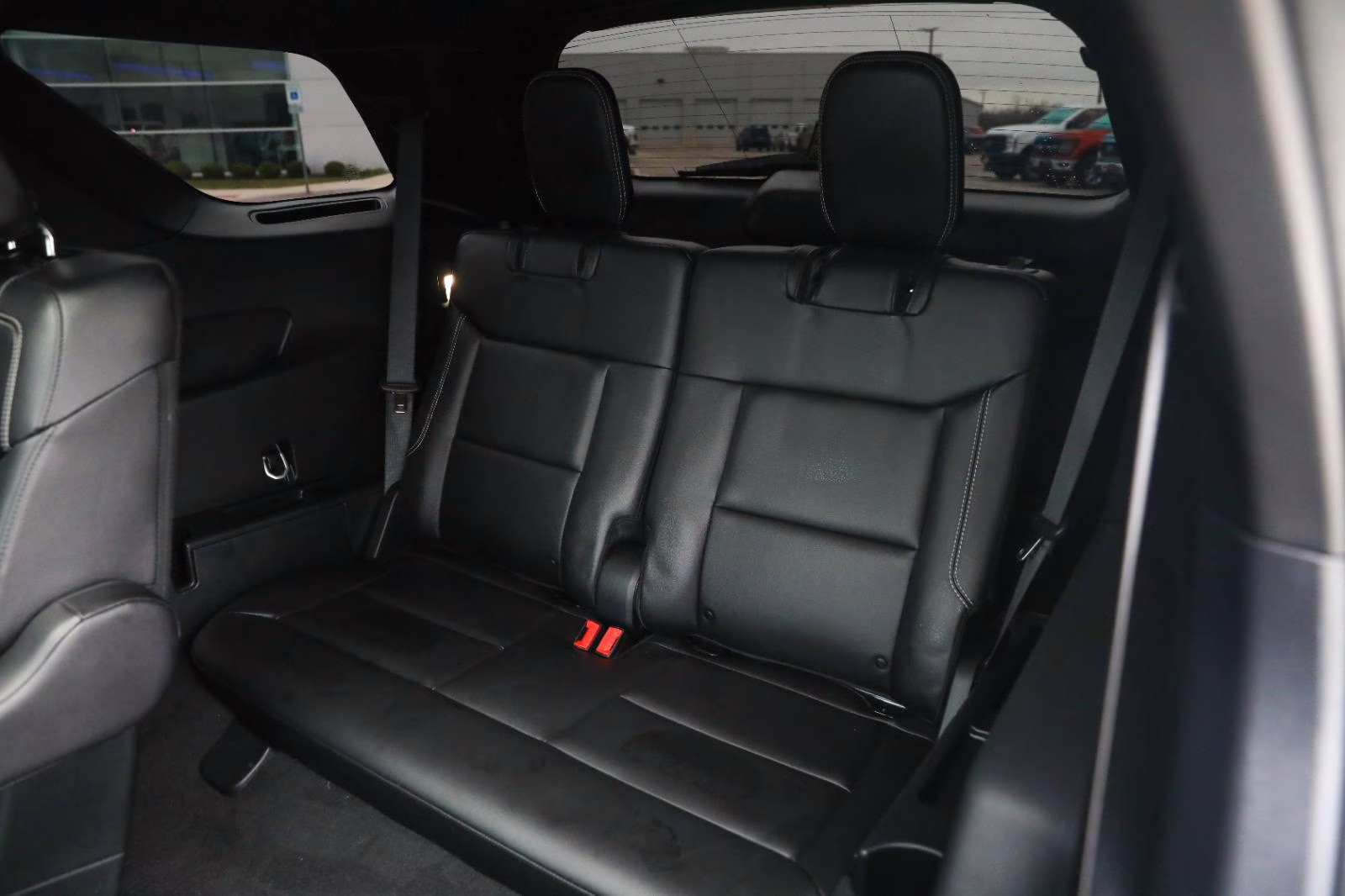 2023 Star White Metallic Tri-Coat Ford Explorer ST 4X4 SUV