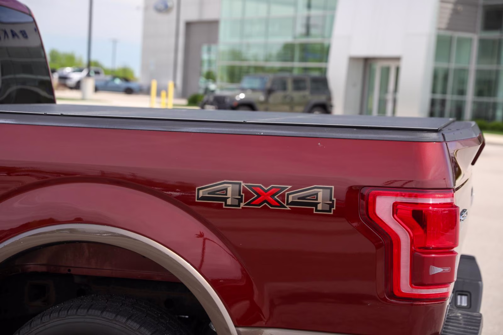 2016 Bronze Fire/Caribou Metallic Ford F-150 Lariat 4X4 Truck