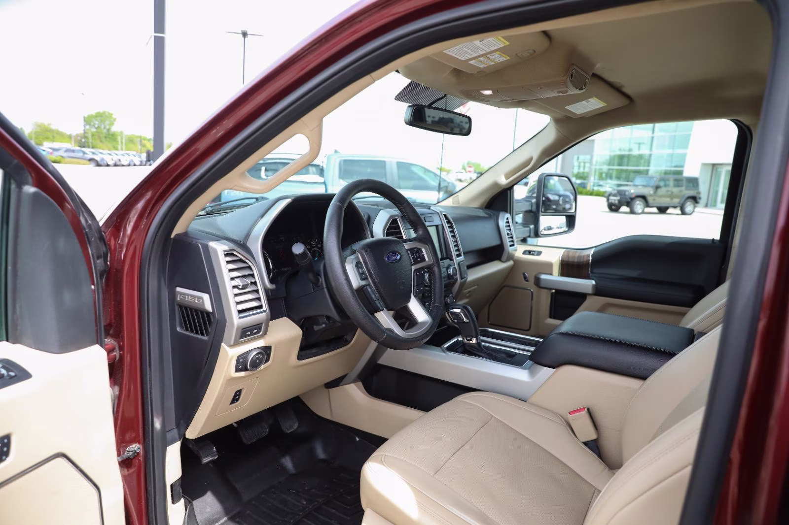 2016 Bronze Fire/Caribou Metallic Ford F-150 Lariat 4X4 Truck