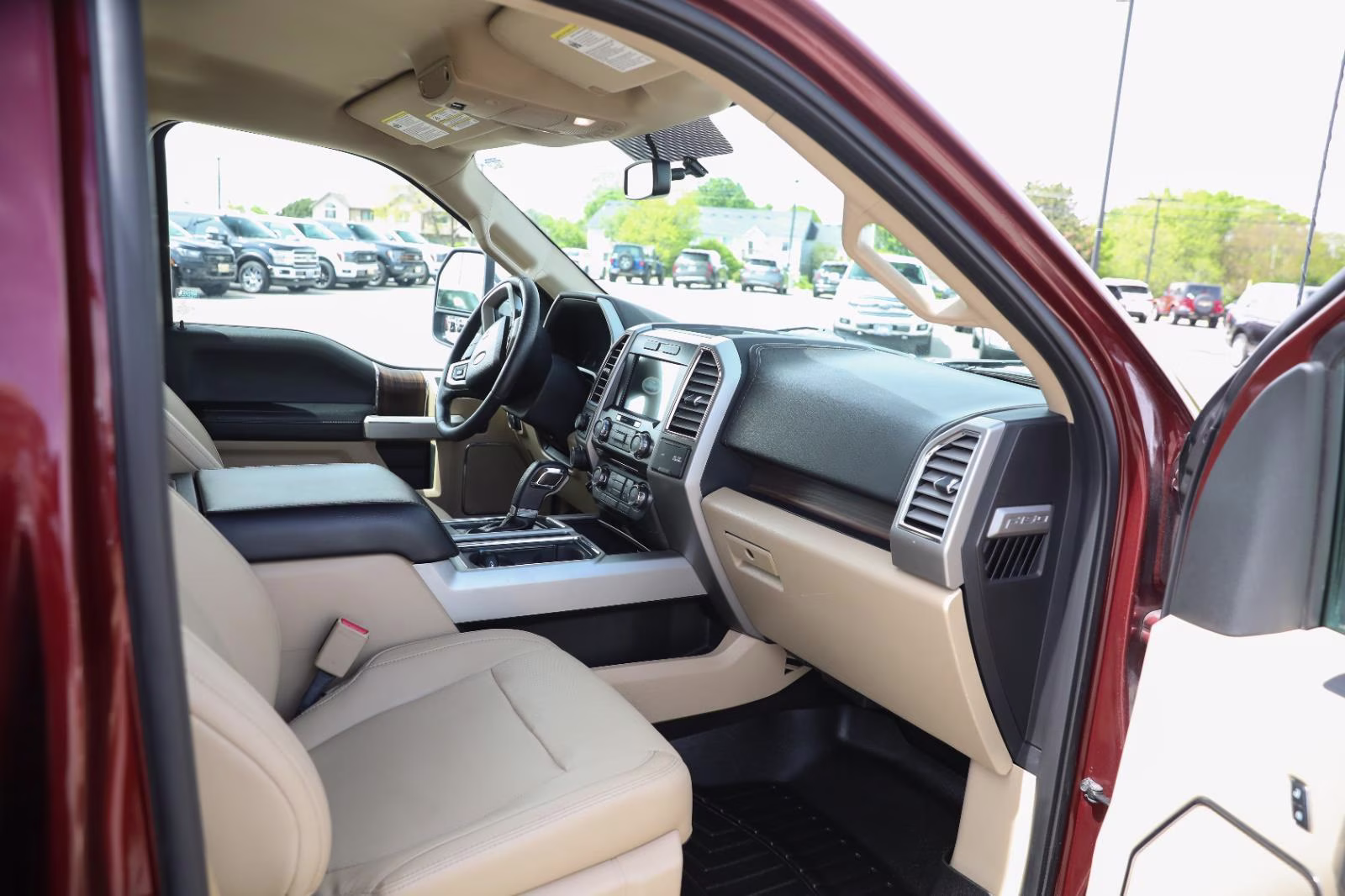 2016 Bronze Fire/Caribou Metallic Ford F-150 Lariat 4X4 Truck