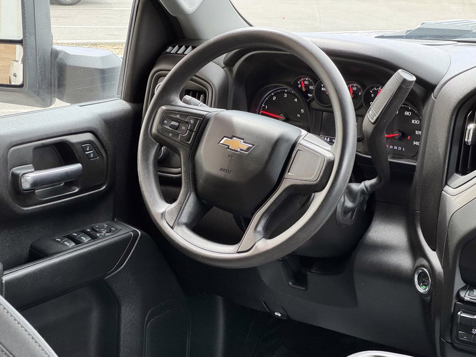 2024 Summit White Chevrolet Silverado 2500HD Custom 4X4 Truck
