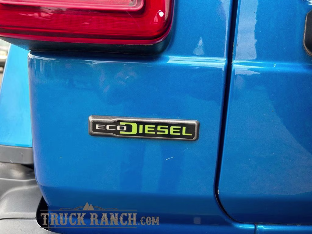 2021 Hydro Blue Pearl Coat Jeep Wrangler Unlimited Rubicon 4X4 SUV