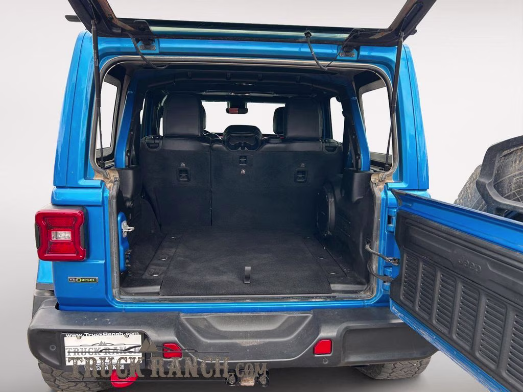 2021 Hydro Blue Pearl Coat Jeep Wrangler Unlimited Rubicon 4X4 SUV