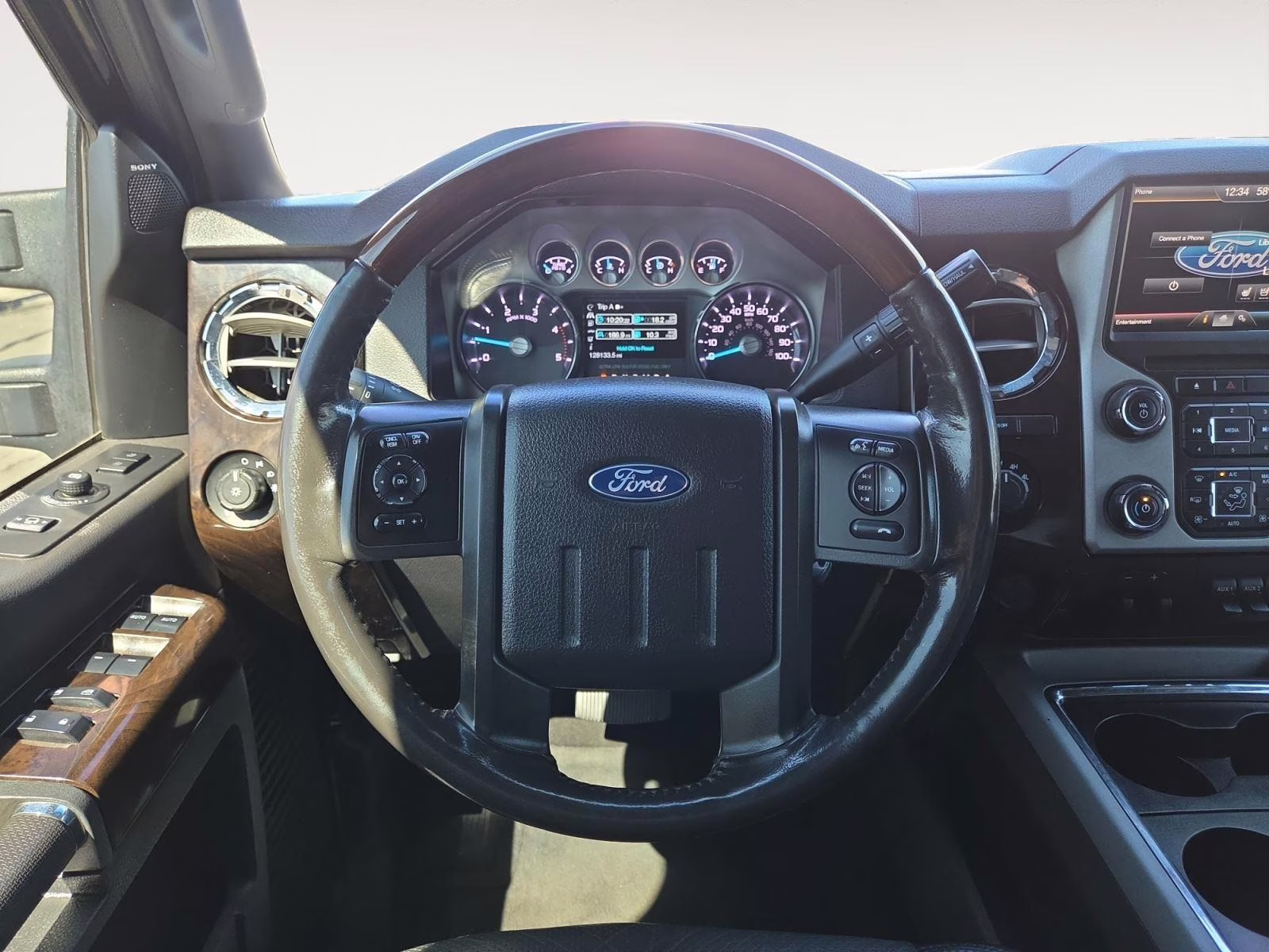 2016 Shadow Black Ford Super Duty F-350 DRW Platinum 4X4 Truck