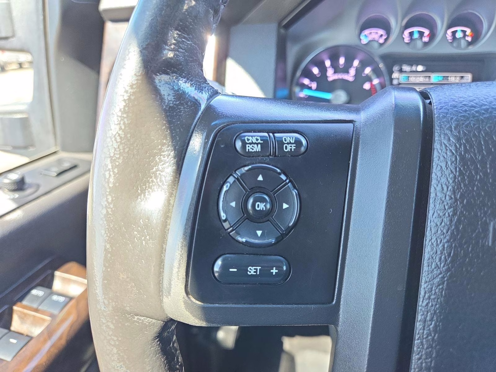 2016 Shadow Black Ford Super Duty F-350 DRW Platinum 4X4 Truck