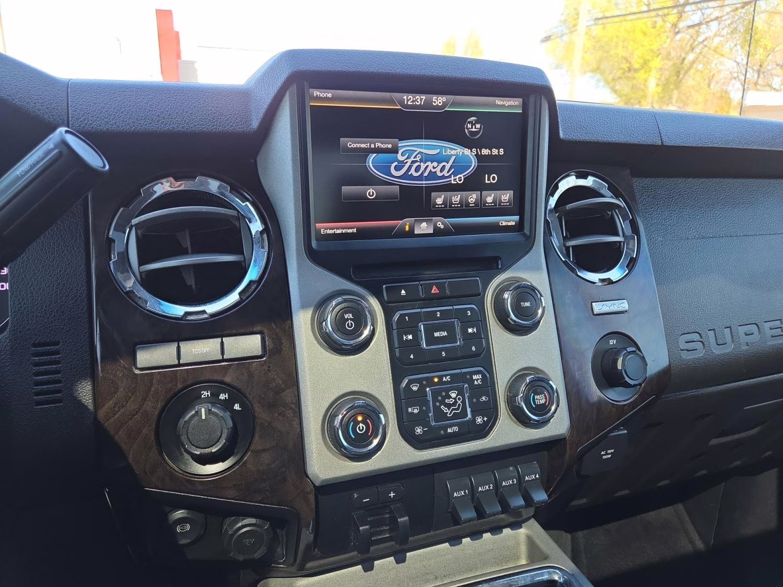 2016 Shadow Black Ford Super Duty F-350 DRW Platinum 4X4 Truck