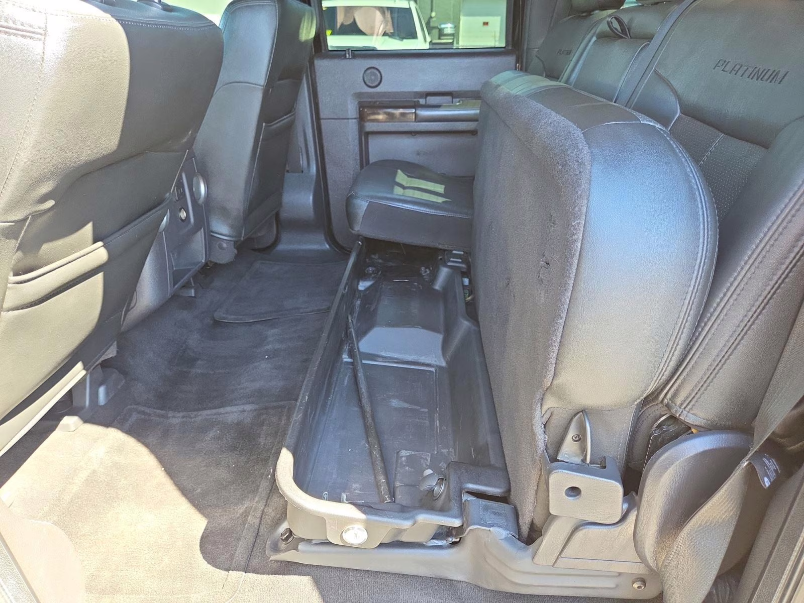 2016 Shadow Black Ford Super Duty F-350 DRW Platinum 4X4 Truck