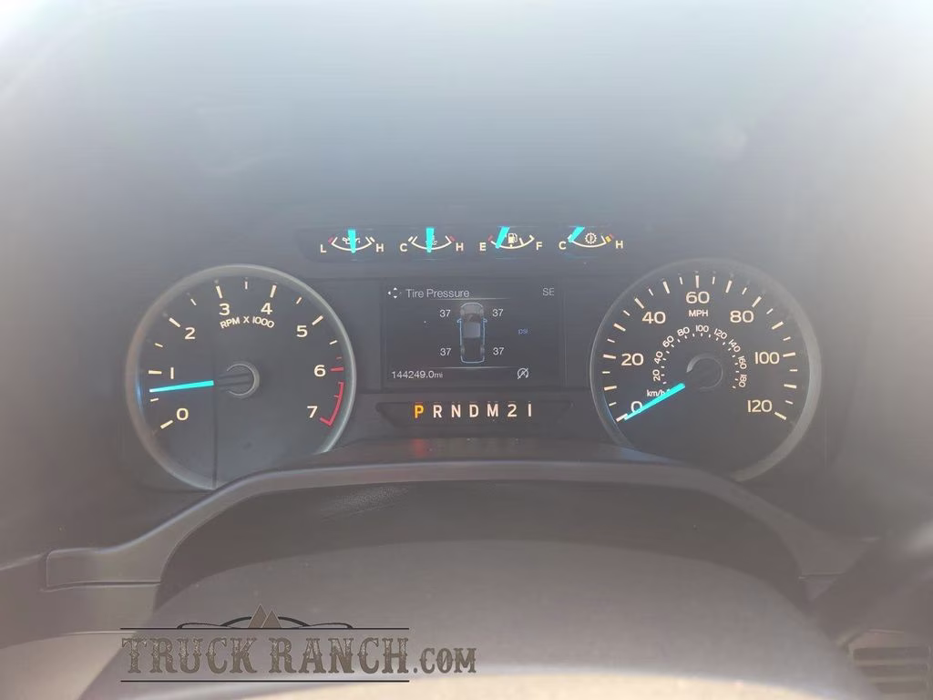 2015 Bronze Ford F-150 XLT 4X4 Truck