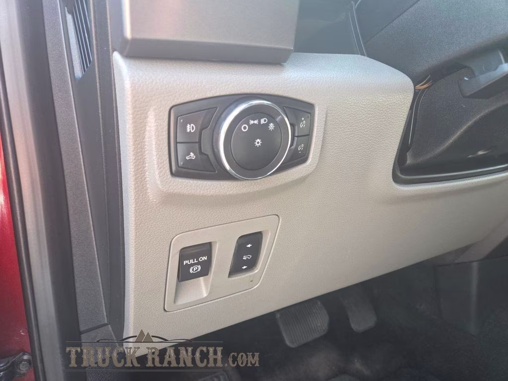 2015 Bronze Ford F-150 XLT 4X4 Truck