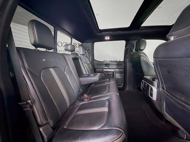 2021 Black Metallic Ford Super Duty F-450 DRW Platinum DRW 4X4 Truck