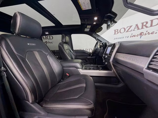 2021 Black Metallic Ford Super Duty F-450 DRW Platinum DRW 4X4 Truck