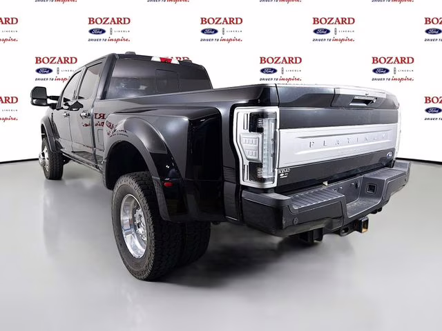 2021 Black Metallic Ford Super Duty F-450 DRW Platinum DRW 4X4 Truck