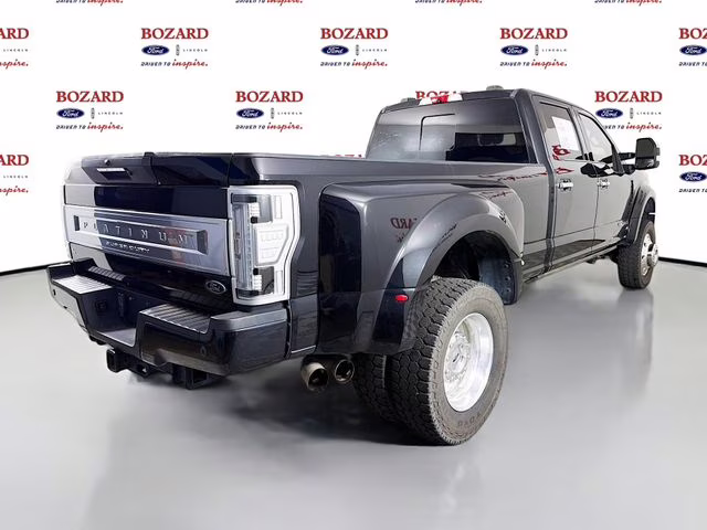 2021 Black Metallic Ford Super Duty F-450 DRW Platinum DRW 4X4 Truck