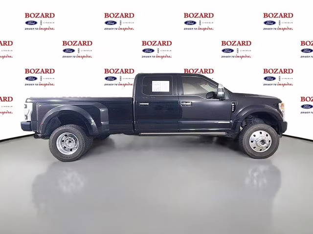 2021 Black Metallic Ford Super Duty F-450 DRW Platinum DRW 4X4 Truck