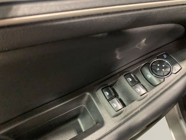 2024 Iconic Silver Metallic Ford Edge SEL AWD SUV