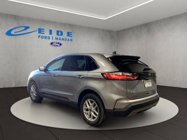 2024 Iconic Silver Metallic Ford Edge SEL AWD SUV