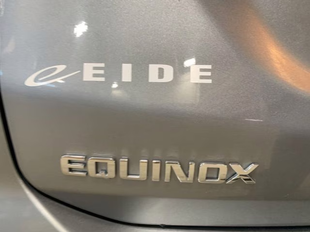 2024 Sterling Gray Metallic Chevrolet Equinox LT AWD SUV