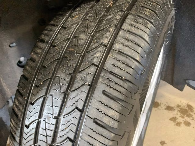 2024 Agate Black Metallic Ford Edge SEL AWD SUV