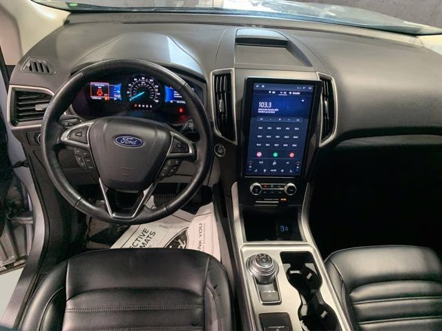 2024 Iconic Silver Metallic Ford Edge SEL AWD SUV