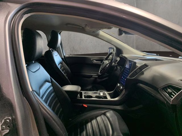 2024 Iconic Silver Metallic Ford Edge SEL AWD SUV