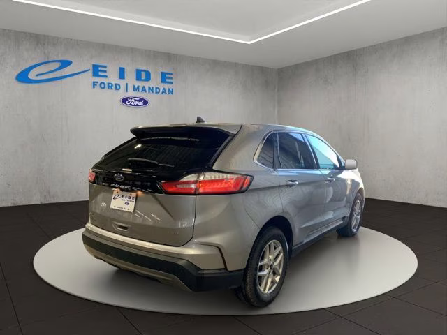 2024 Iconic Silver Metallic Ford Edge SEL AWD SUV