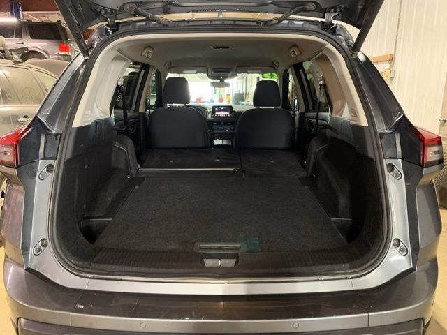 2025 Gun Metallic Nissan Rogue SV AWD SUV