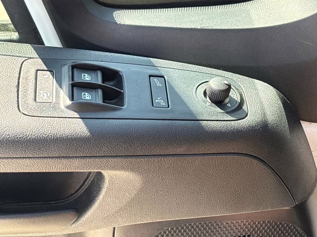 2025 Bright White Clearcoat Ram ProMaster 3500 High Roof FWD Van