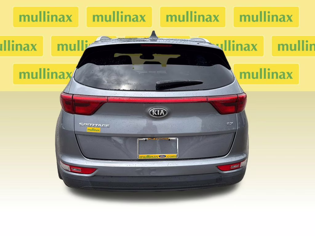 2017 Mineral Silver Kia Sportage EX FWD SUV