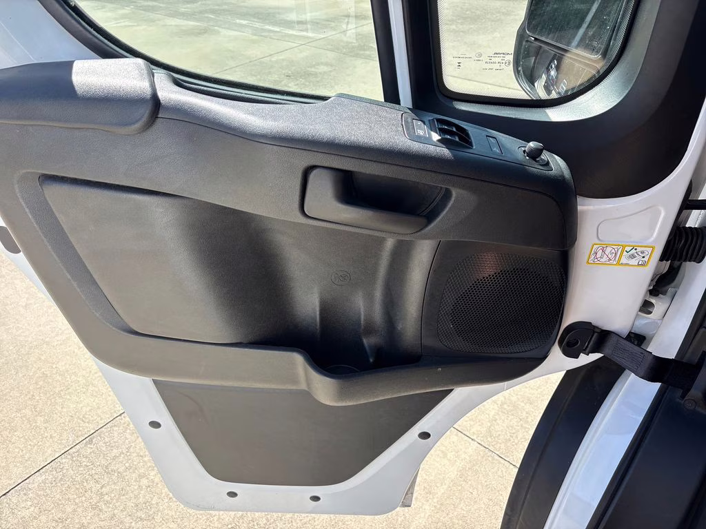 2025 Bright White Clearcoat Ram ProMaster 3500 High Roof FWD Van