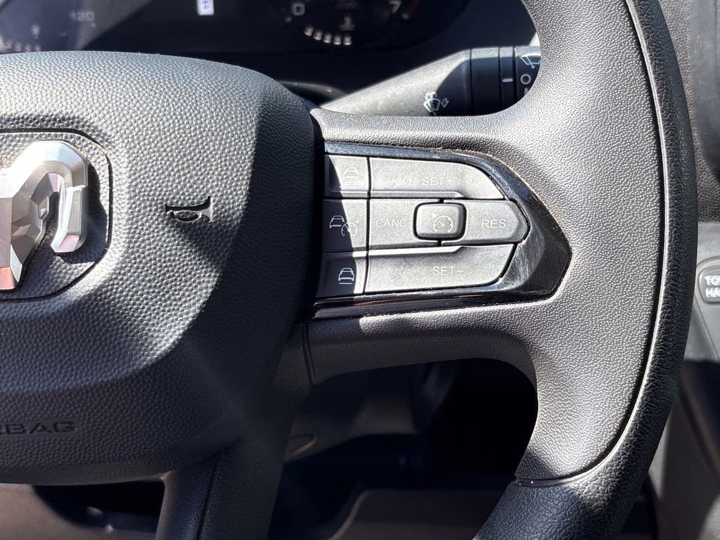 2025 Bright White Clearcoat Ram ProMaster 3500 High Roof FWD Van