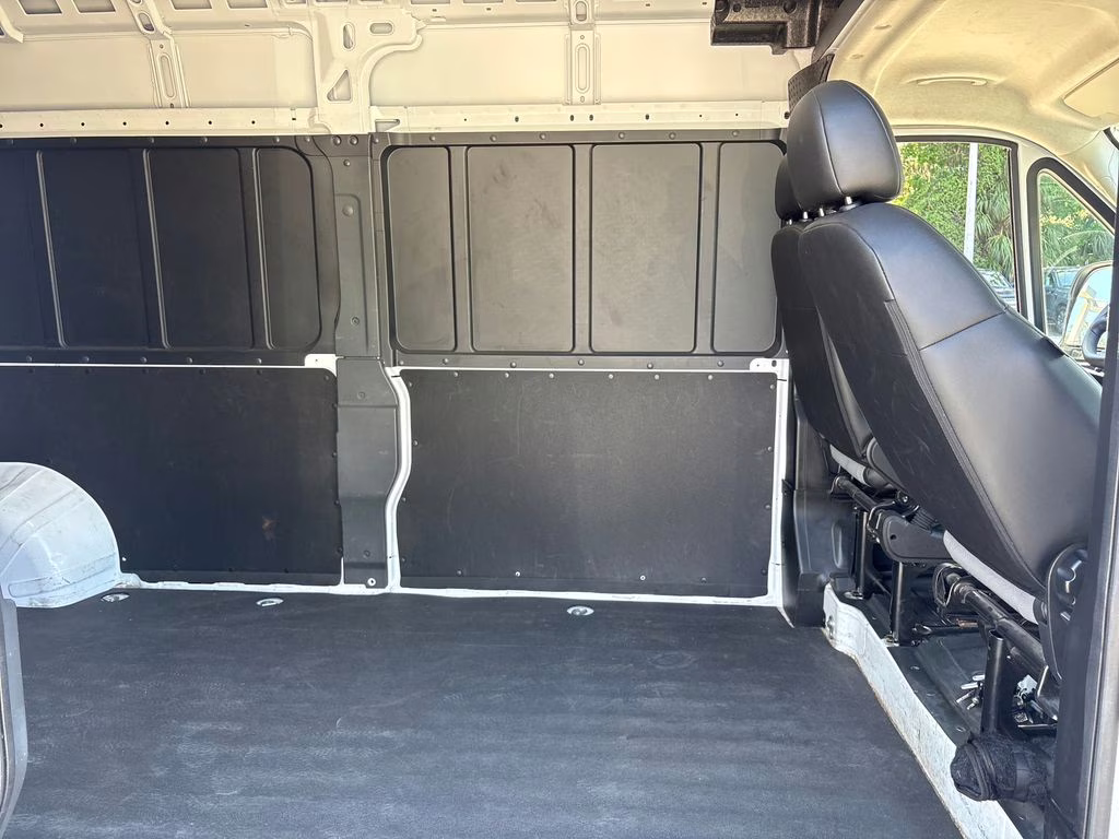 2025 Bright White Clearcoat Ram ProMaster 3500 High Roof FWD Van