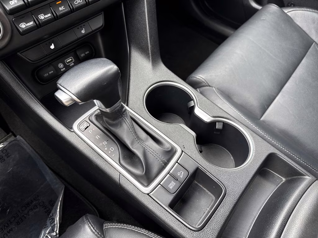 2017 Mineral Silver Kia Sportage EX FWD SUV