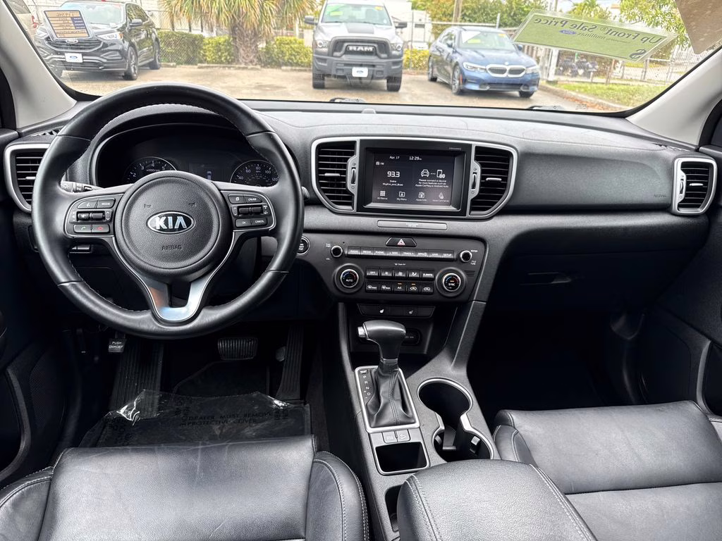 2017 Mineral Silver Kia Sportage EX FWD SUV