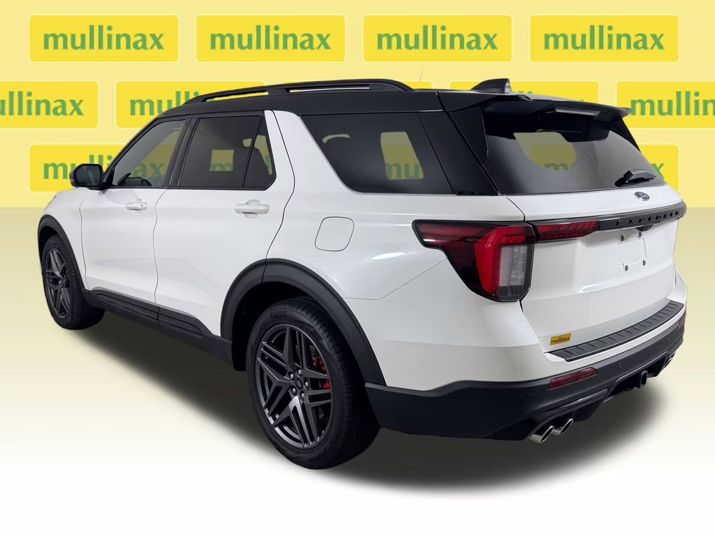 2025 Star White Metallic Tri-Coat Ford Explorer ST 4X4 SUV