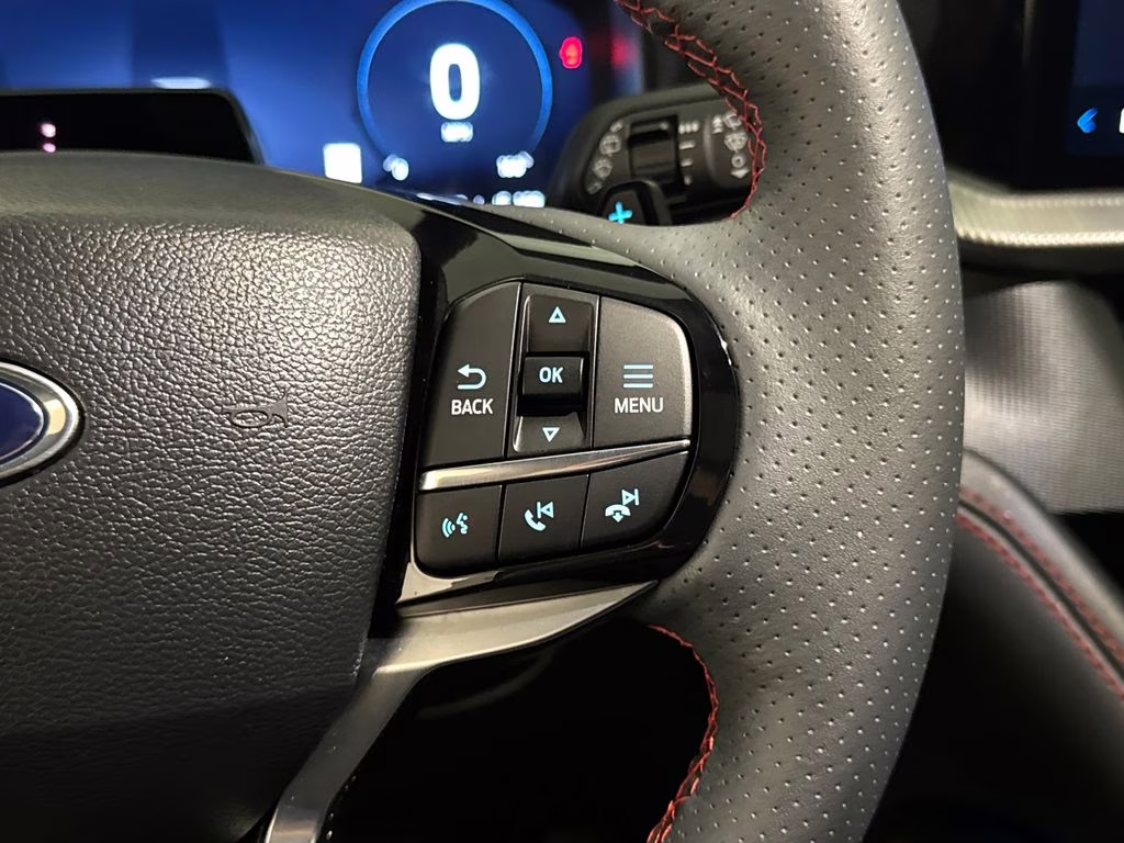 2025 Star White Metallic Tri-Coat Ford Explorer ST 4X4 SUV