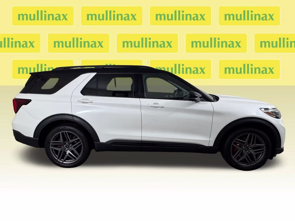 2025 Star White Metallic Tri-Coat Ford Explorer ST 4X4 SUV
