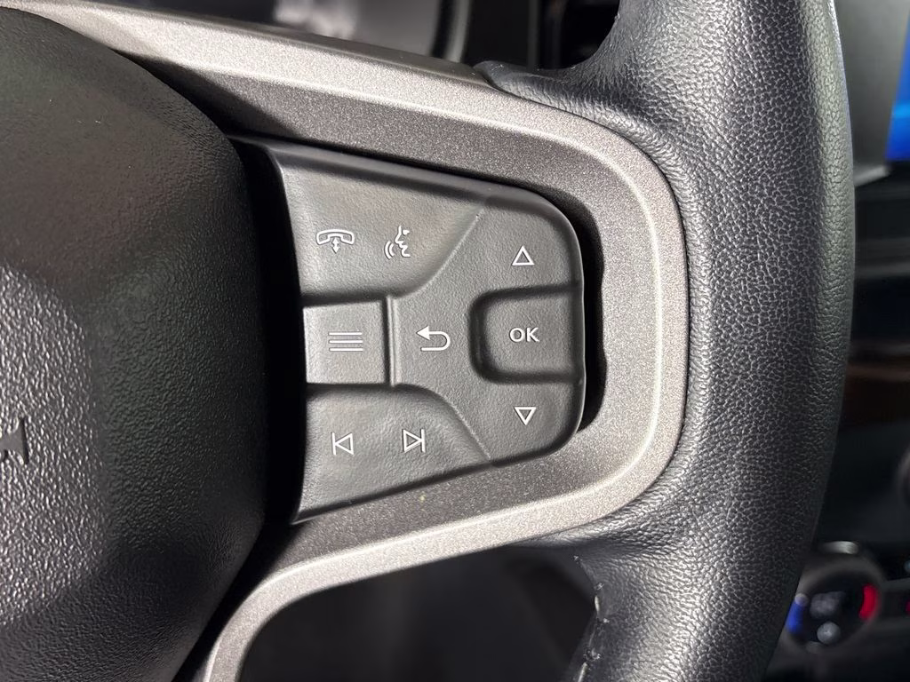 2023 Oxford White Ford Bronco Outer Banks 4X4 SUV