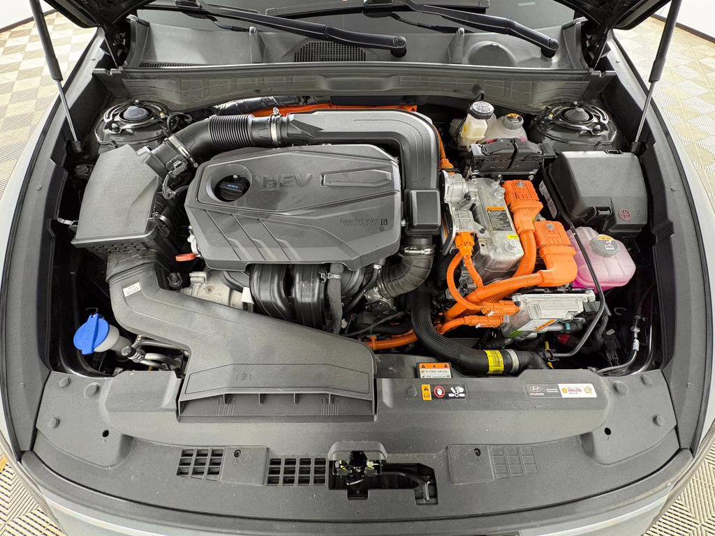 2024 Onyx Black Hyundai Sonata Hybrid Limited FWD Sedan