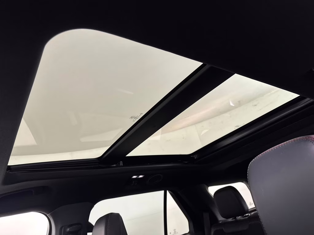 2025 Star White Metallic Tri-Coat Ford Explorer ST 4X4 SUV