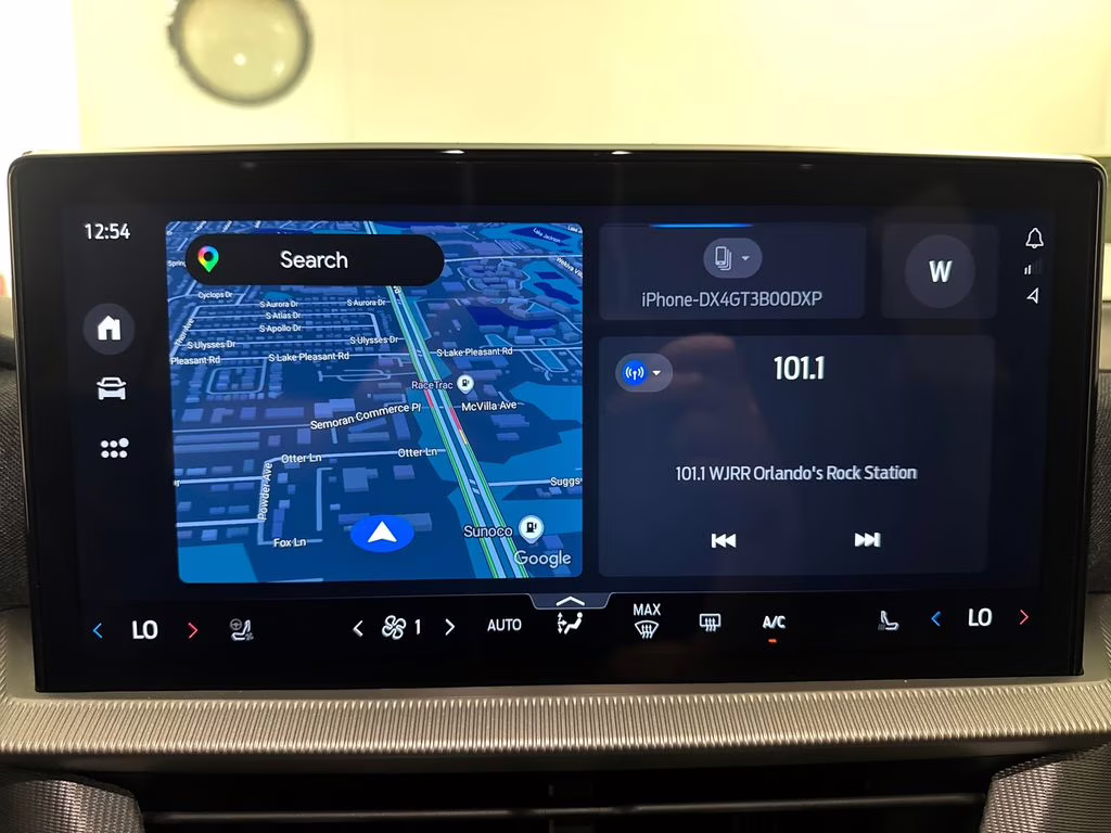 2025 Star White Metallic Tri-Coat Ford Explorer ST 4X4 SUV